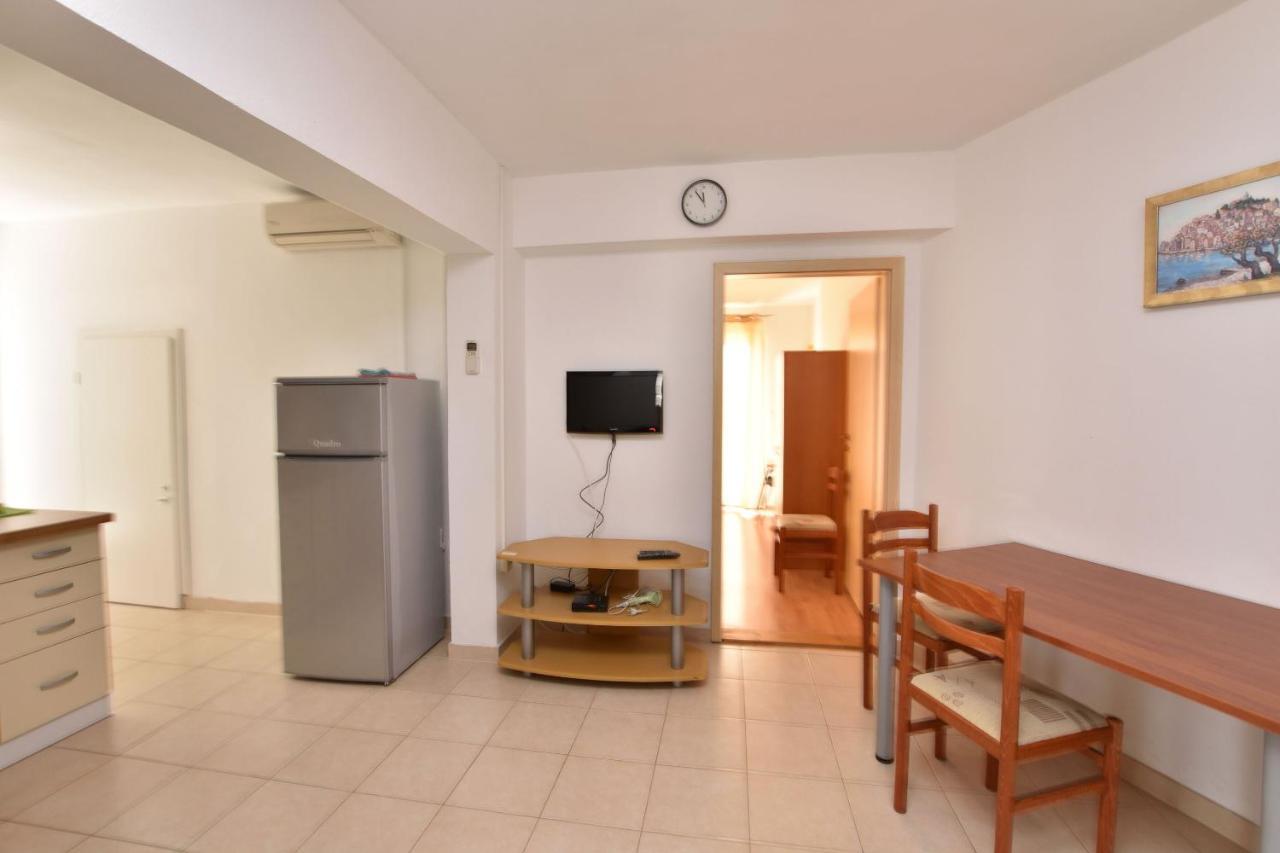 Apartments Jere Primošten Esterno foto